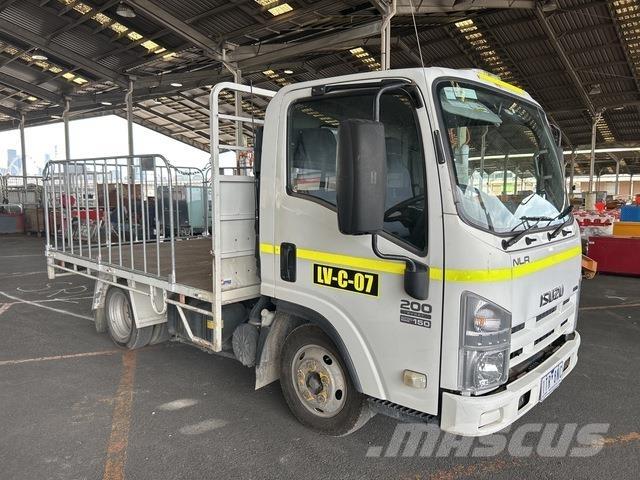 Isuzu NLR Бордови