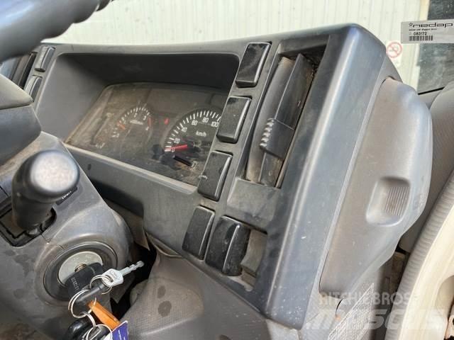 Isuzu NNR 200 Бордови
