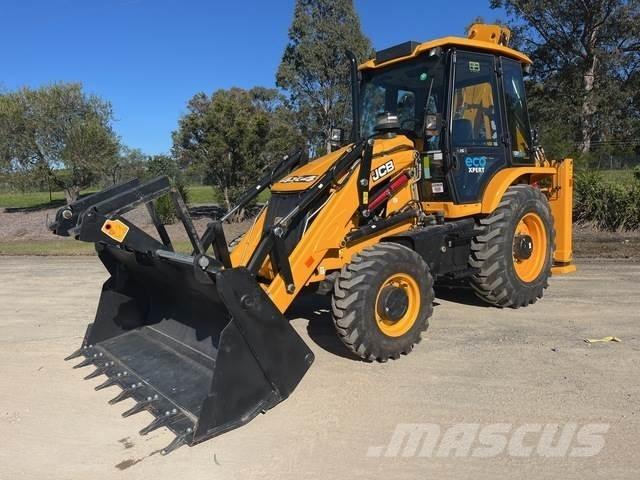 JCB 3DX Товарач със заден ексватор