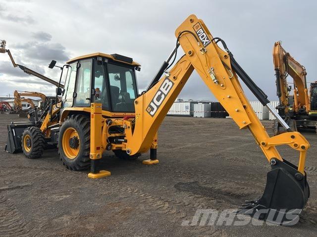 JCB 3DX Товарач със заден ексватор