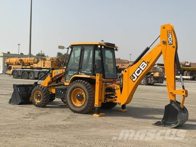 JCB 3DX Товарач със заден ексватор