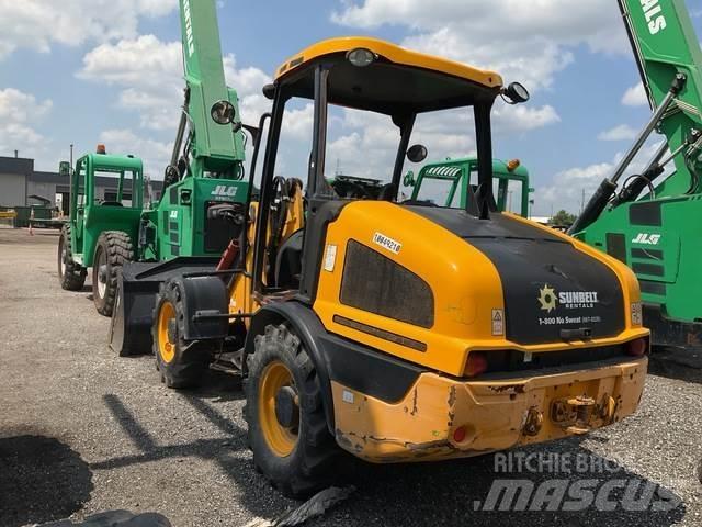 JCB 407 Колесни товарачи