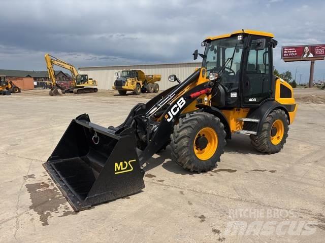 JCB 409 Колесни товарачи