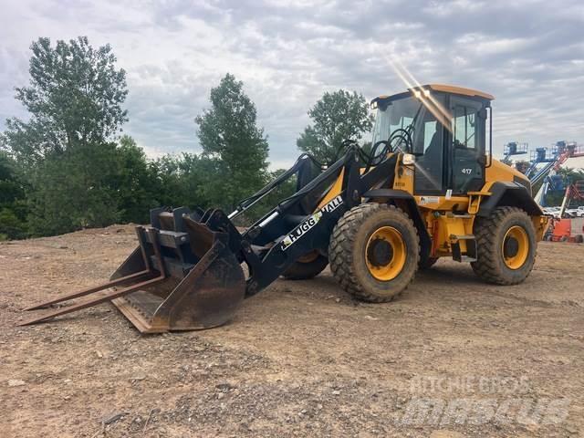 JCB 417HT Колесни товарачи