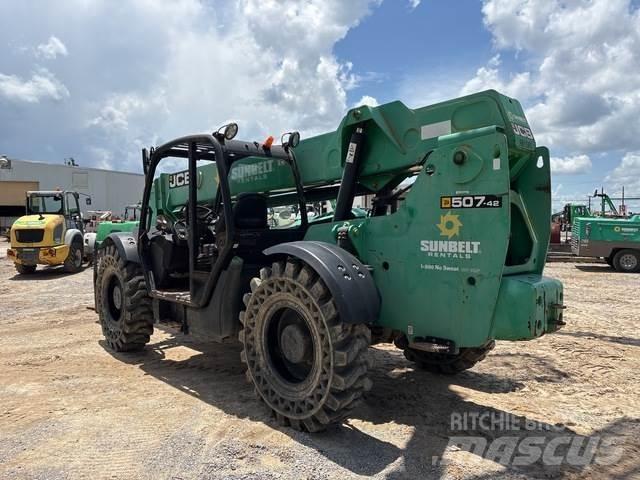 JCB 507-42F Телескопични товарачи