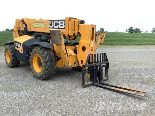JCB 512-56 Телескопични товарачи