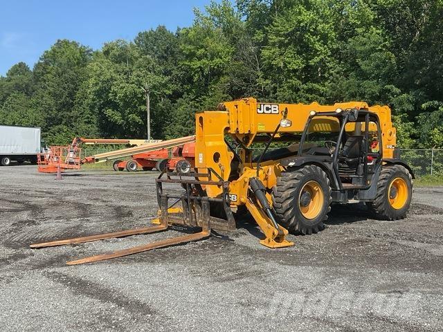 JCB 512-56 Телескопични товарачи