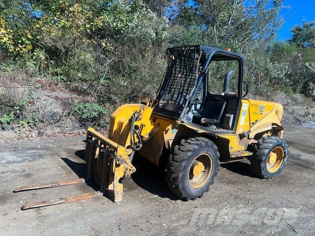 JCB 520 Телескопични товарачи