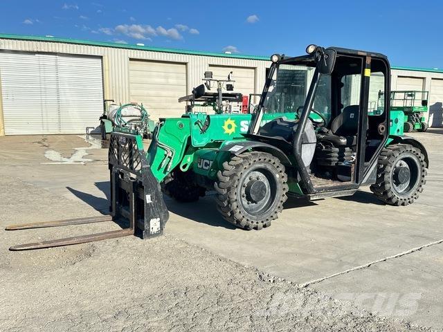 JCB 525-60 Телескопични товарачи