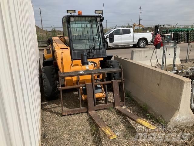 JCB 527-55 Телескопични товарачи