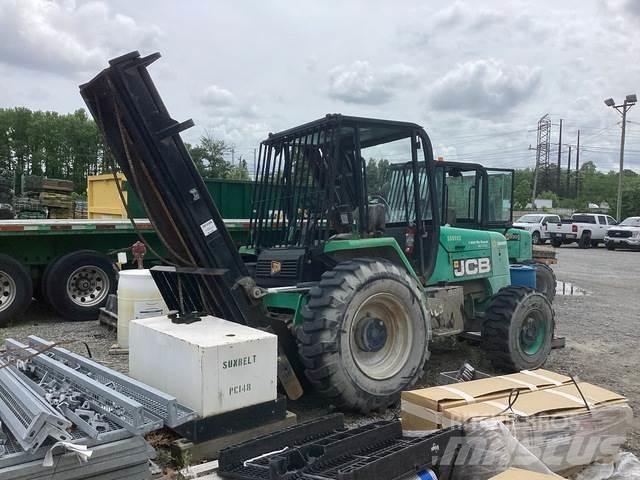 JCB 930 Камиони за херавни местности