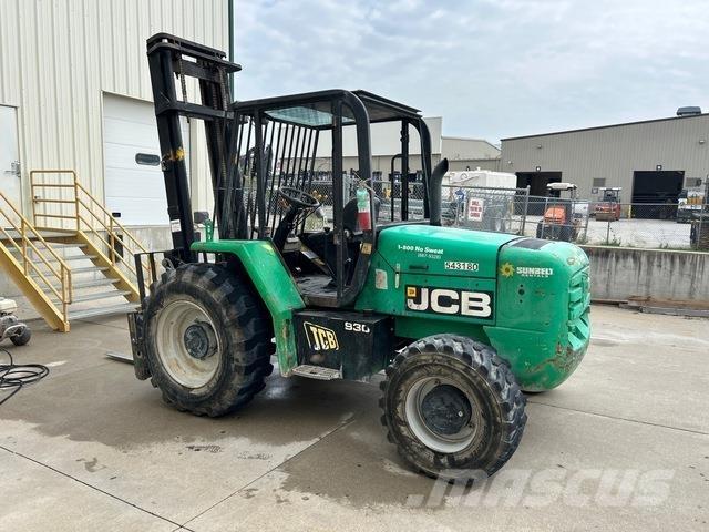JCB 930 Камиони за херавни местности