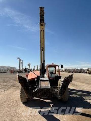 JLG 1055 Телескопични товарачи