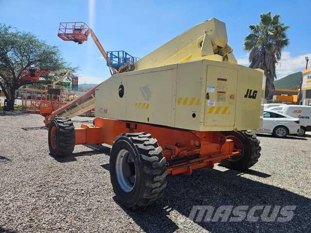 JLG 110HX Телескопични повдигачи

