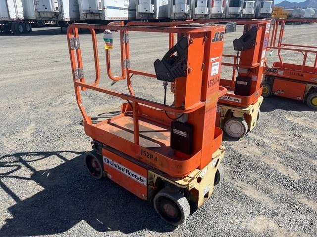 JLG 1230ES Вертикални мачтови повдигачи
