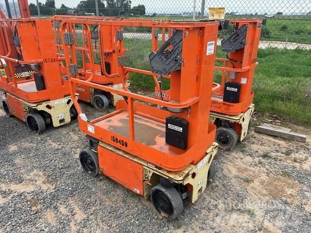 JLG 1230ES Вертикални мачтови повдигачи
