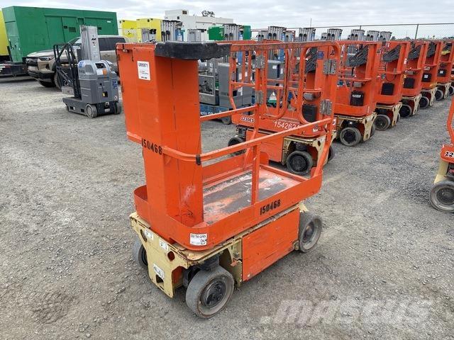 JLG 1230ES Вертикални мачтови повдигачи
