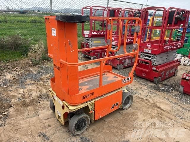 JLG 1230ES Вертикални мачтови повдигачи
