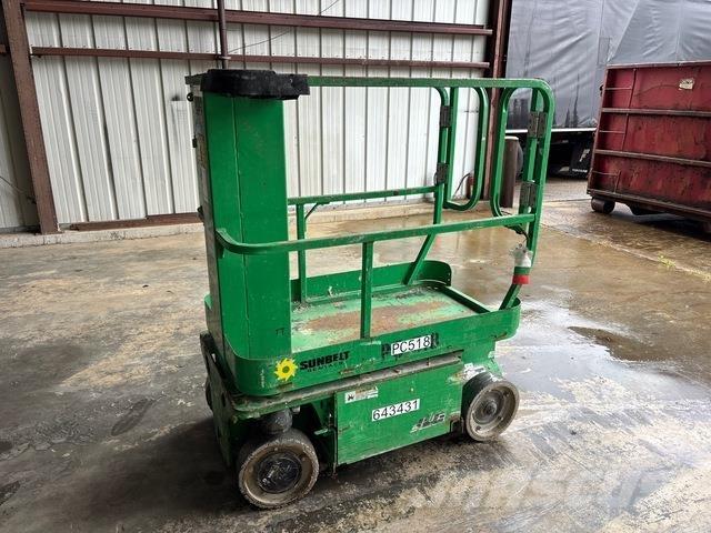 JLG 1230ES Вертикални мачтови повдигачи
