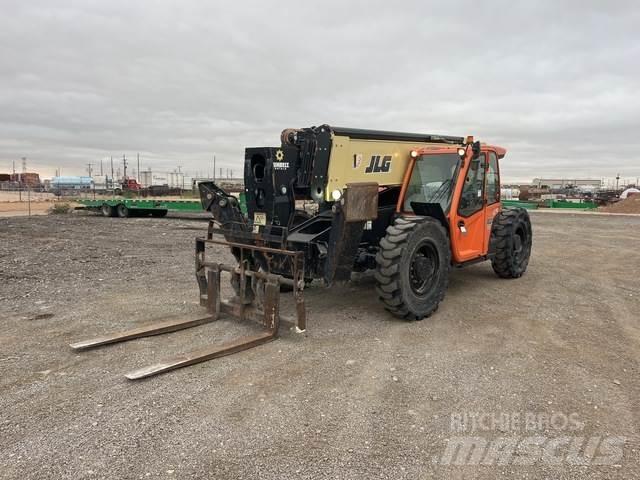 JLG 1255 Телескопични товарачи