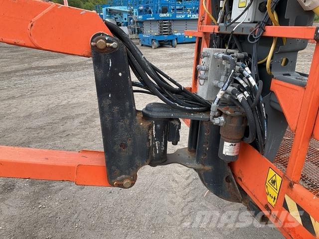JLG 1350SJP Съчленени стрелови подемници