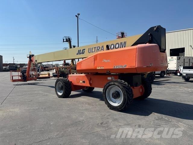 JLG 1350SJP Телескопични повдигачи
