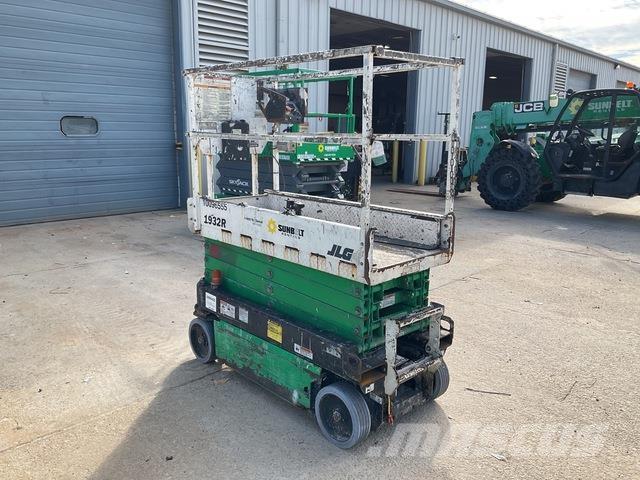 JLG 1932R Ножични работни платформи