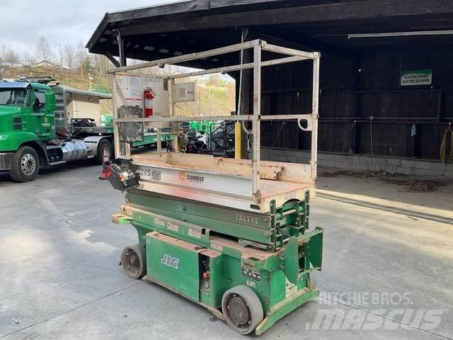 JLG 1932RS Ножични работни платформи