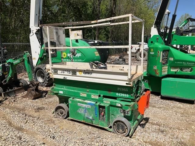 JLG 1932RS Ножични работни платформи