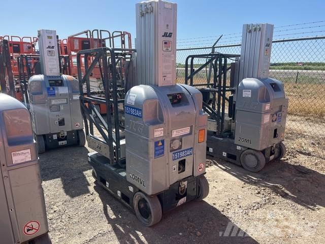 JLG 20MVL Вертикални мачтови повдигачи
