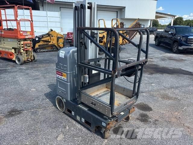 JLG 20MVL Вертикални мачтови повдигачи
