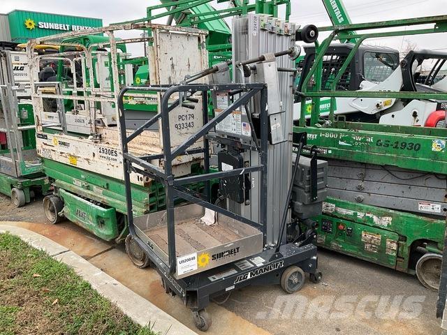 JLG 25AM Вертикални мачтови повдигачи
