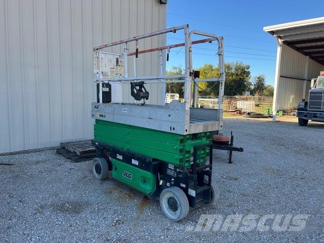 JLG 2630ES Ножични работни платформи