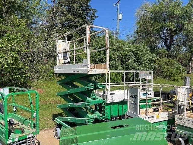 JLG 2632ES Ножични работни платформи