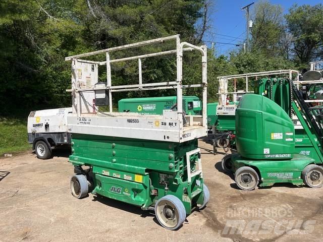 JLG 2632ES Ножични работни платформи