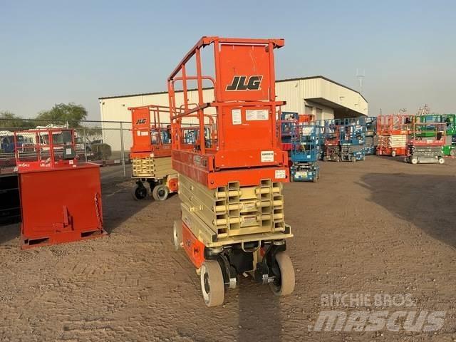 JLG 2632ES Ножични работни платформи