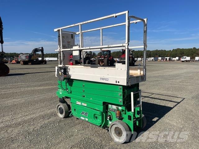 JLG 2632ES Ножични работни платформи