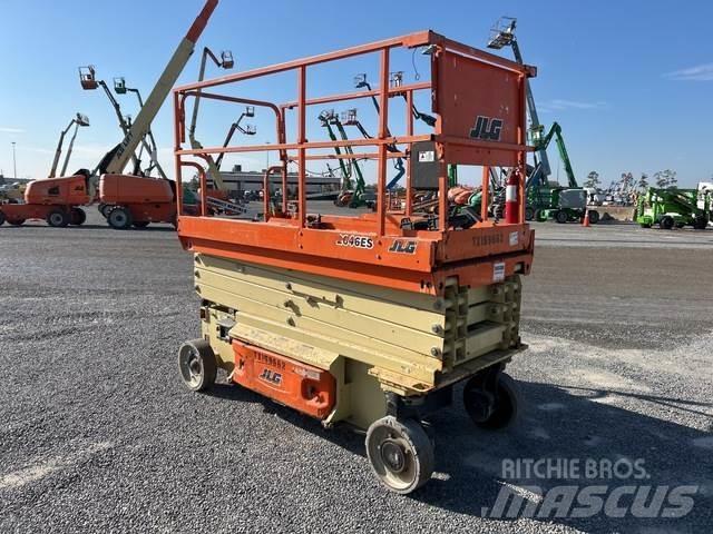 JLG 2646ES Ножични работни платформи