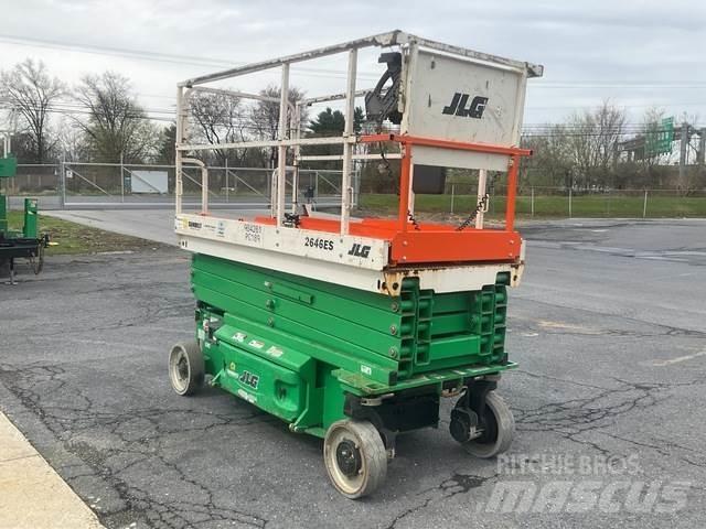 JLG 2646ES Ножични работни платформи