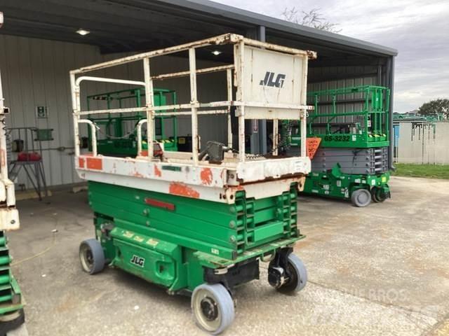JLG 3246ES Ножични работни платформи