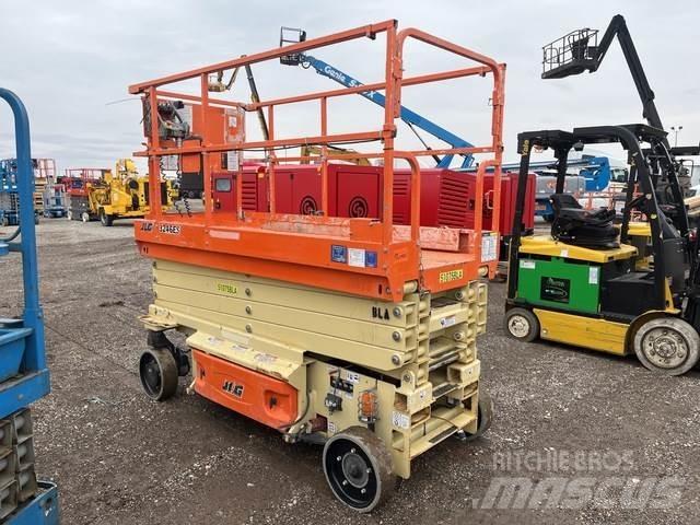 JLG 3246ES Ножични работни платформи