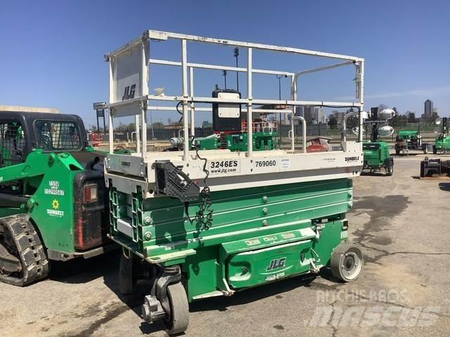 JLG 3246ES Ножични работни платформи