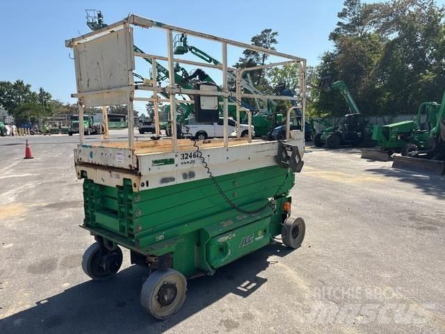 JLG 3246ES Ножични работни платформи