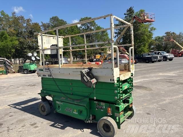 JLG 3246ES Ножични работни платформи