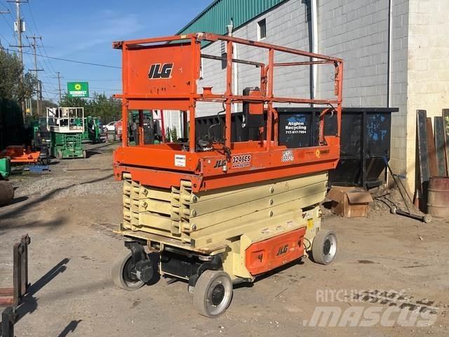 JLG 3246ES Ножични работни платформи