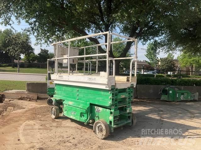 JLG 3246ES Ножични работни платформи