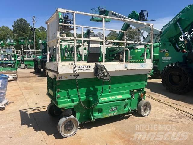 JLG 3246ES Ножични работни платформи