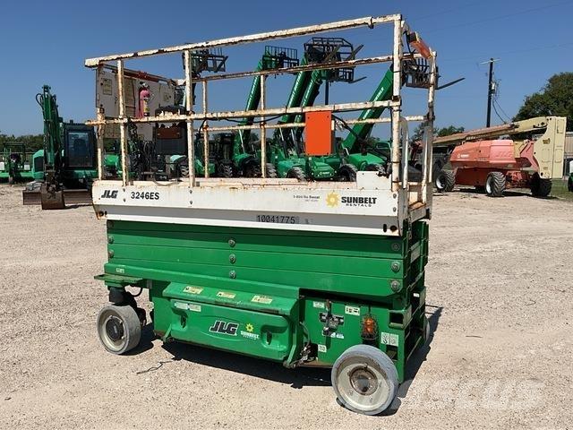 JLG 3246ES Ножични работни платформи