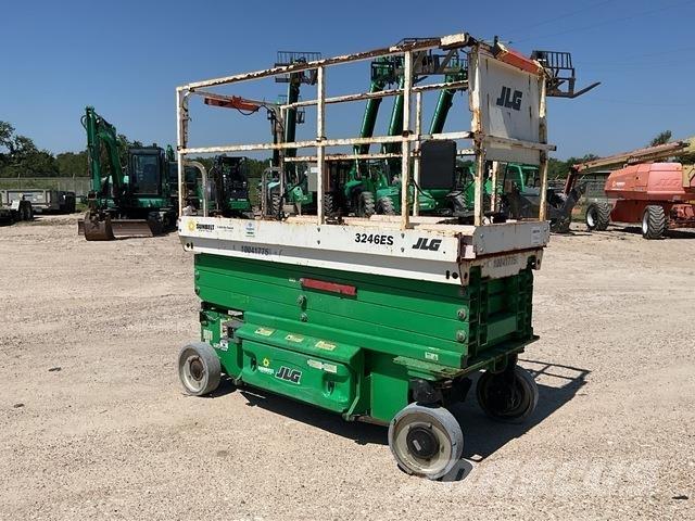 JLG 3246ES Ножични работни платформи