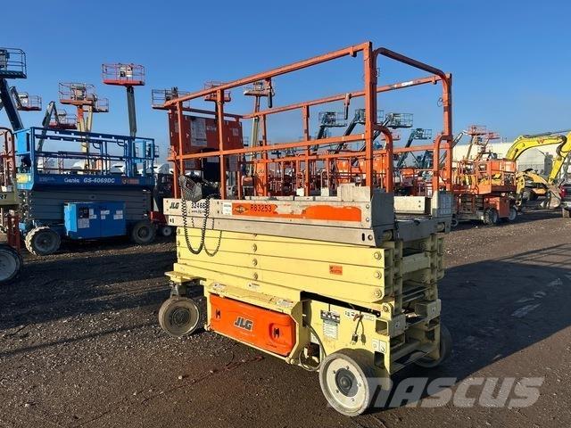 JLG 3246ES Ножични работни платформи